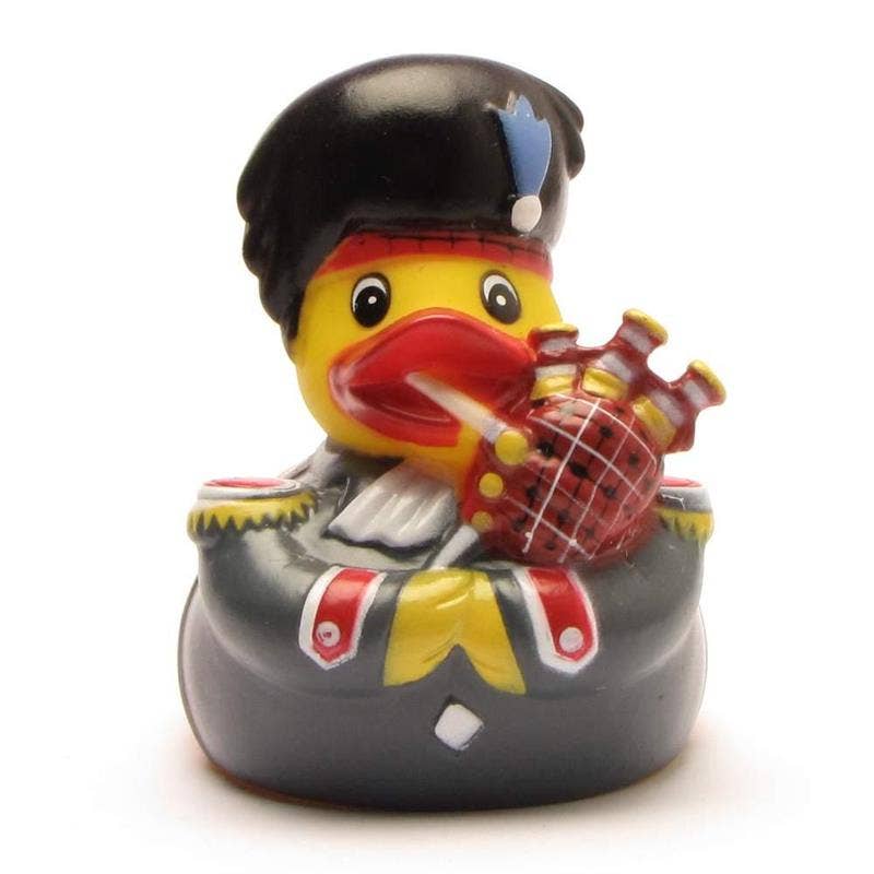 Scottish Piper Duck